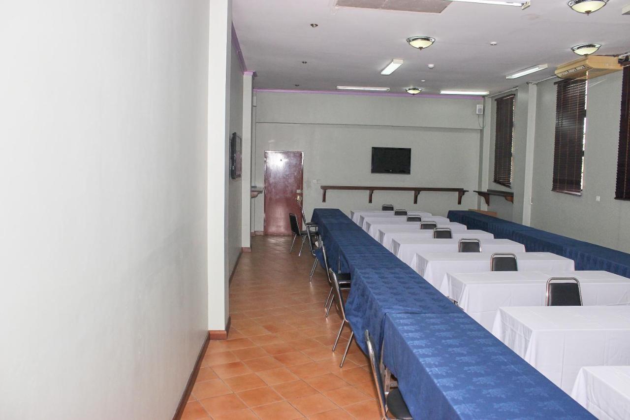 The Congress Hotel Akkra Exterior foto